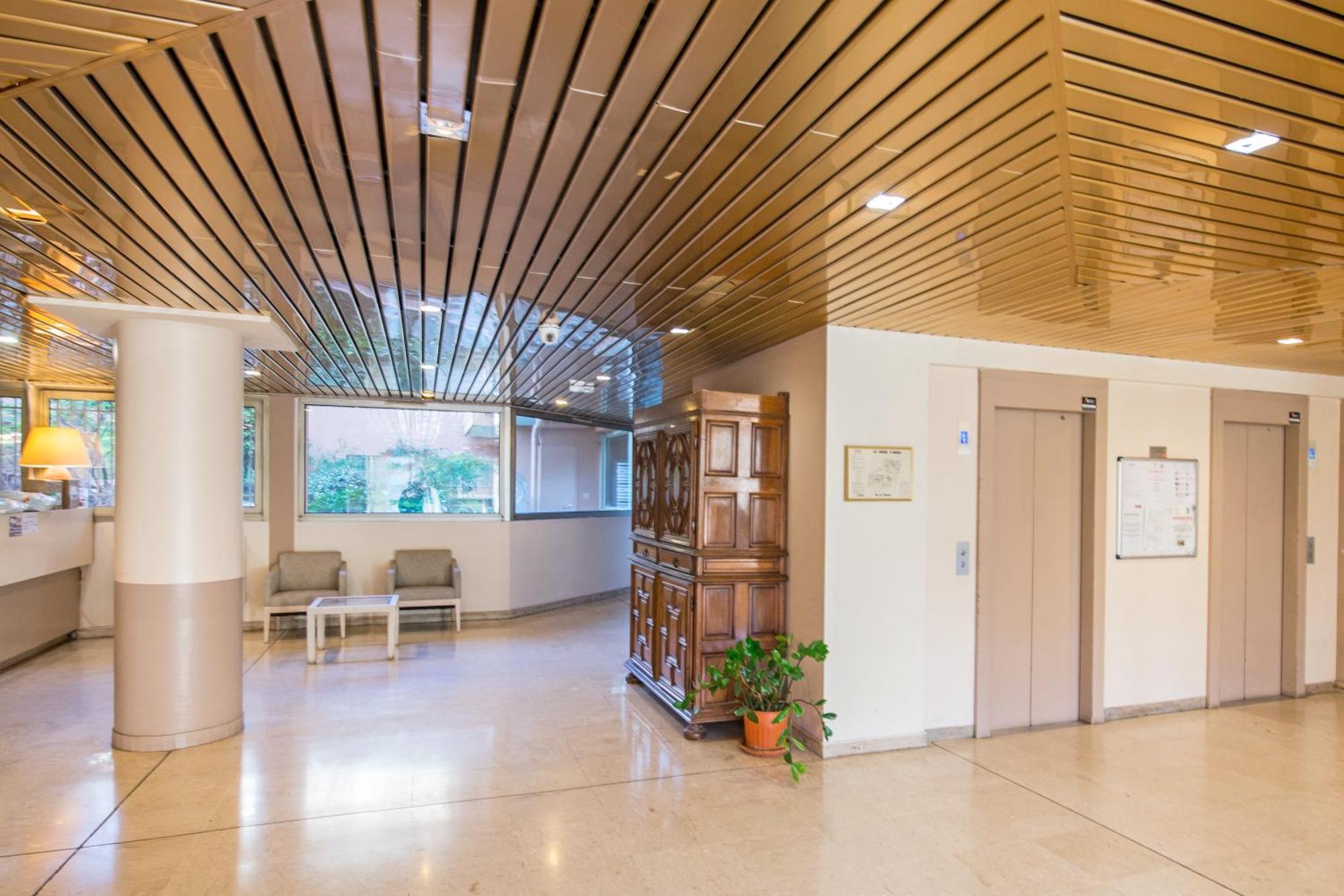 Appartement Renove - Terrasse - Parking - Bm นีซ ภายนอก รูปภาพ