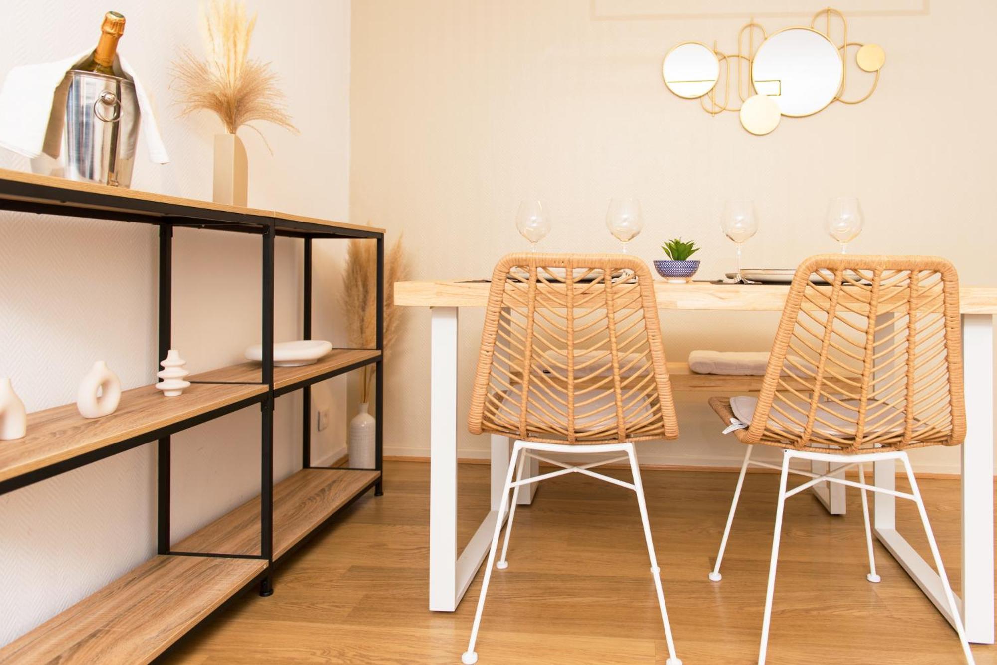 Appartement Renove - Terrasse - Parking - Bm นีซ ภายนอก รูปภาพ
